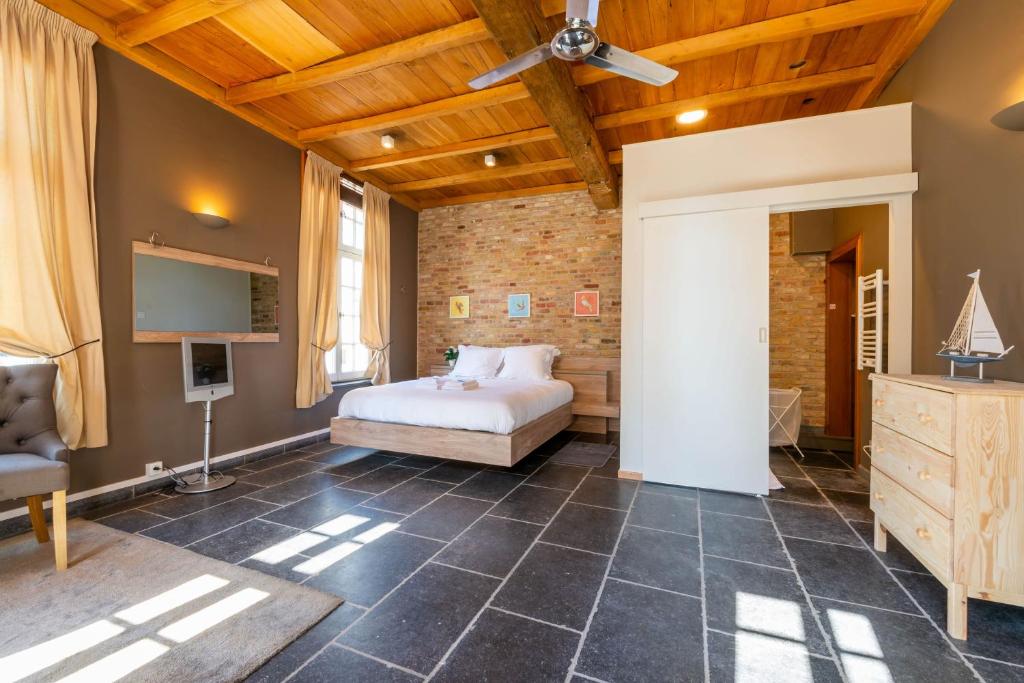 De Gouden Kop 1 Guestsuite Centrum Damme room 2
